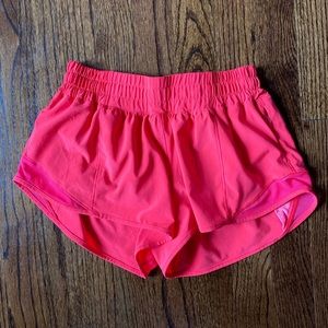 lululemon hotty hot shorts, razzle BIDDING